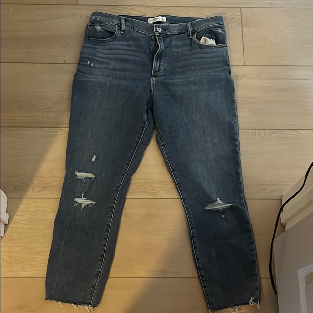 Abercrombie jeans